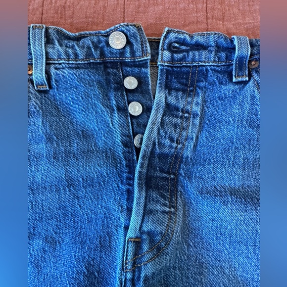 Levi's Premium 501 Distressed Jeans - Picture 11 of 13